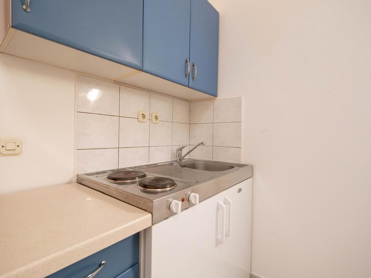 Cozy Apartment With Breakfast On Request 1 Pula Bagian luar foto