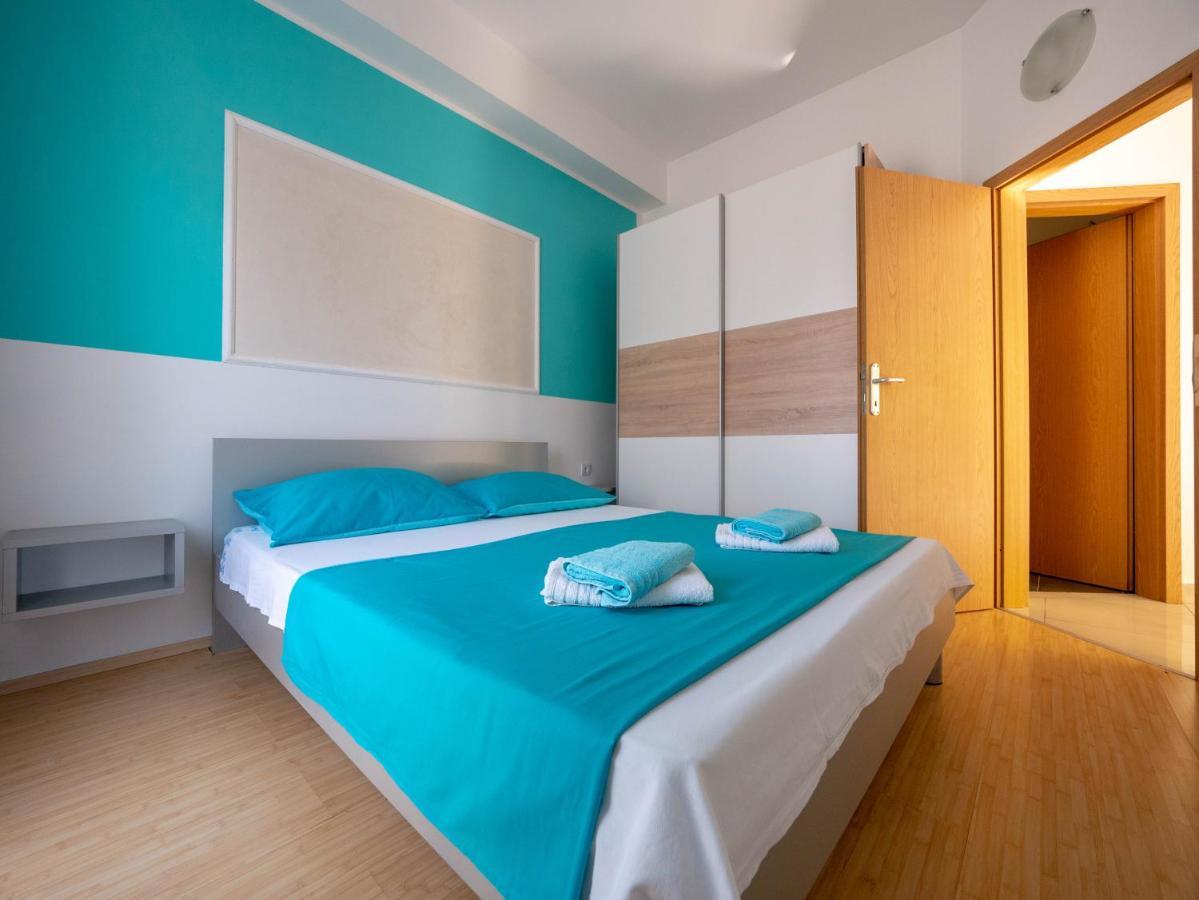 Cozy Apartment With Breakfast On Request 1 Pula Bagian luar foto