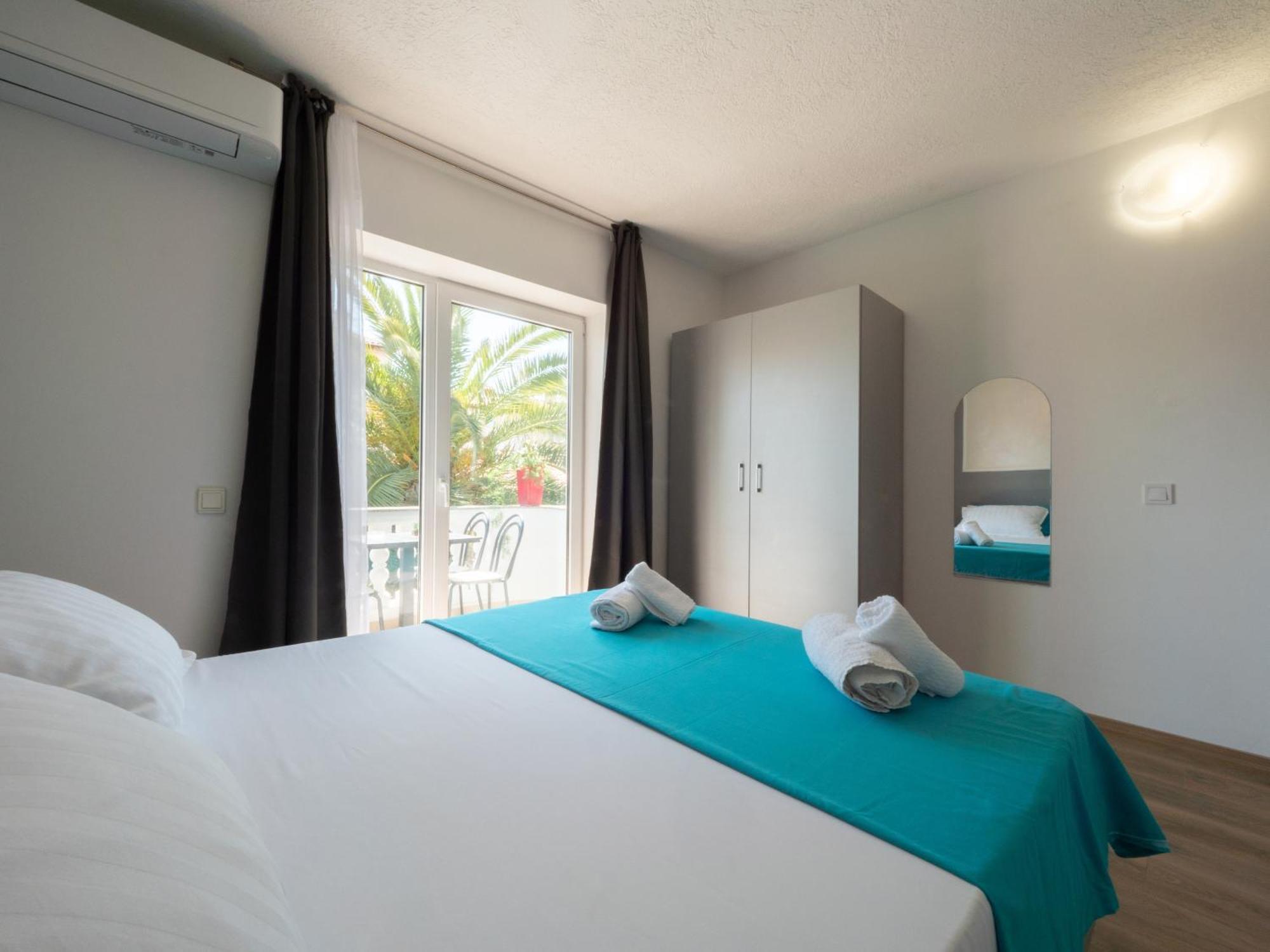 Cozy Apartment With Breakfast On Request 1 Pula Bagian luar foto