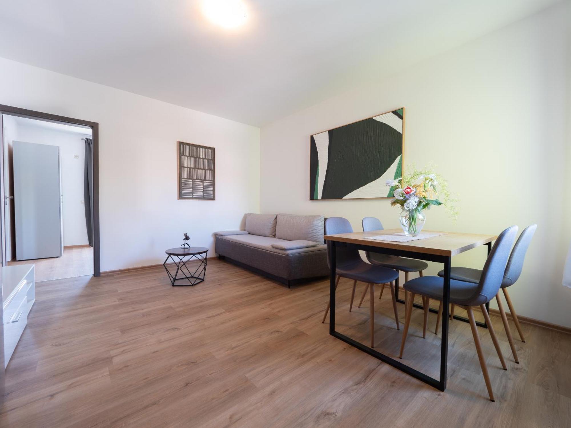 Cozy Apartment With Breakfast On Request 1 Pula Bagian luar foto